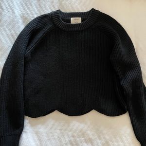 Wilfred Black Knit Crop Sweater with scallop detail at bottom. Never worn.